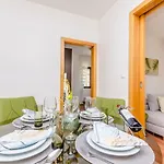 Alka ヴィラ トロギール